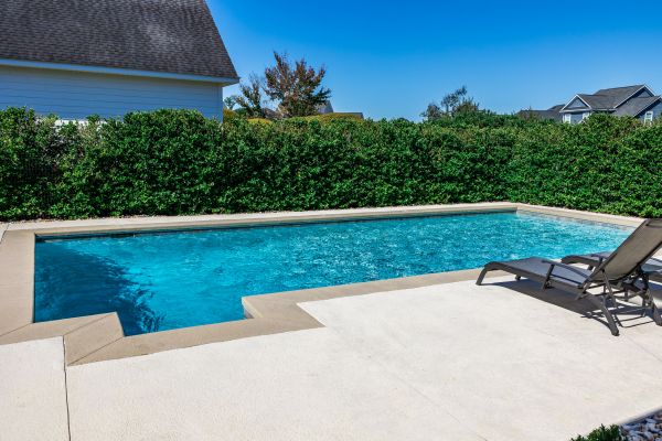 Cost of Concrete Pool Deck Service in Niceville