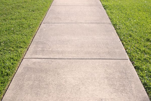 Cement Sidewalk Replacement Service