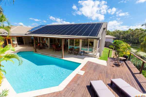 Cost of Pool Decking Installation in Niceville